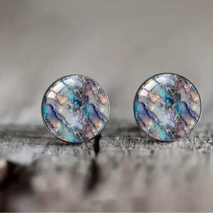 💎4/$20💎Elegant Multicolor Stud Earrings